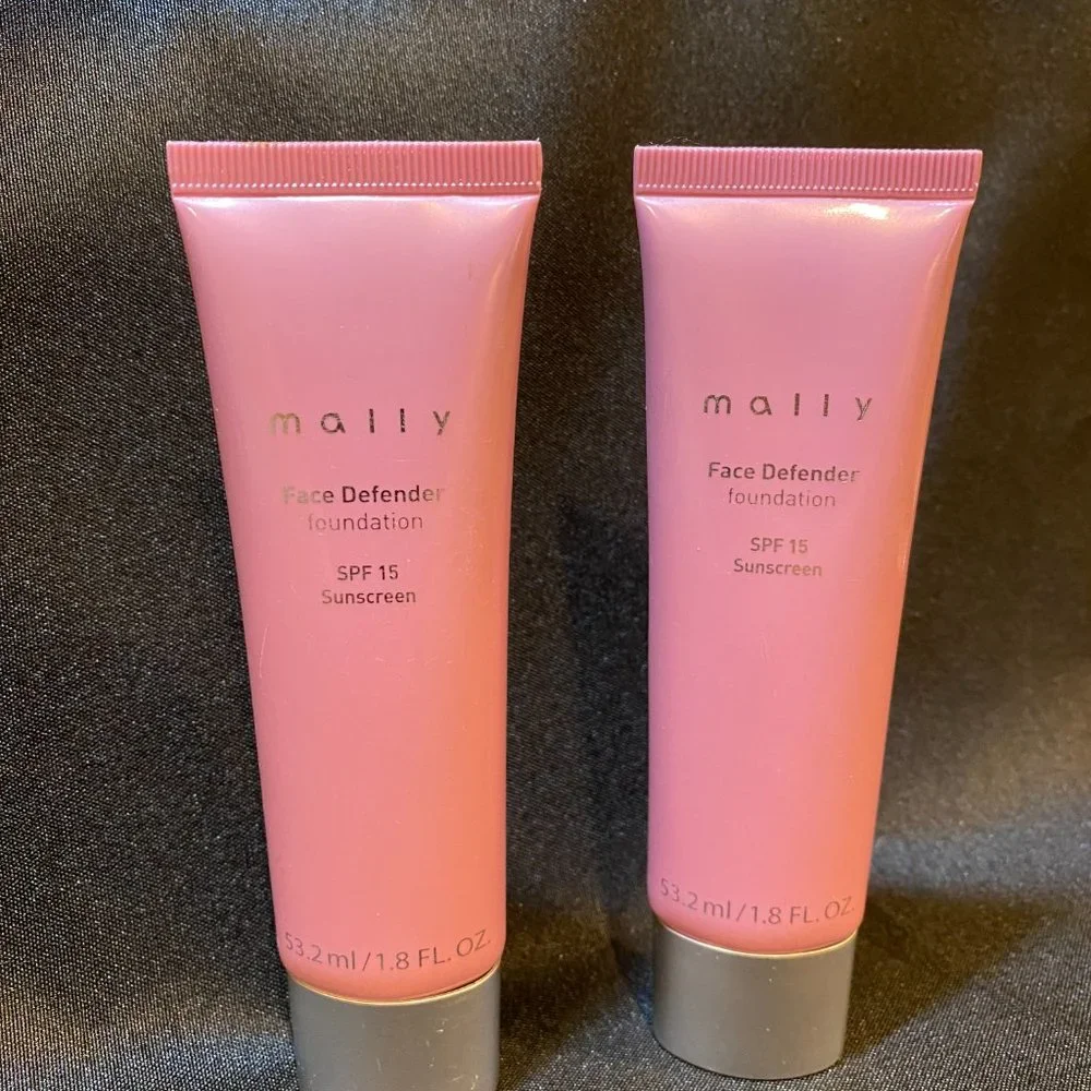 (2) NEW Mally Face Defender Foundation SPF 15 RICH  1.8 oz. FULL SIZE